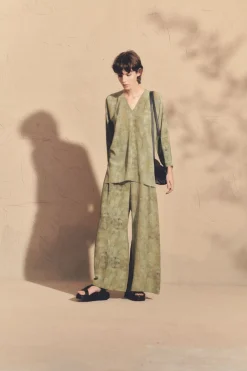Amina, amantis print silk pants