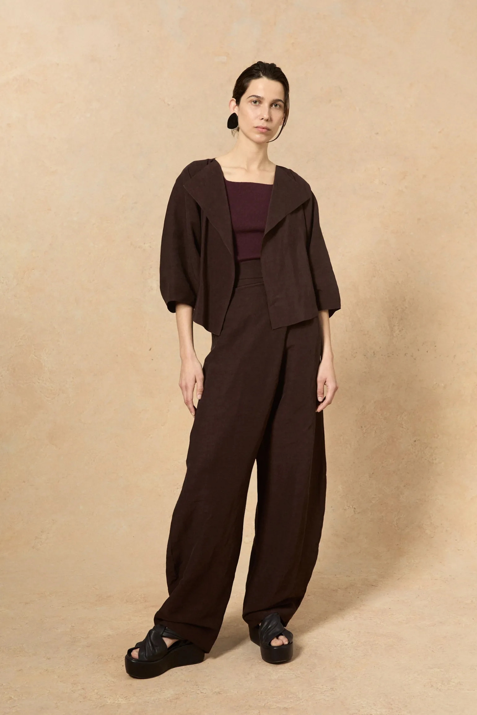 Arco, pants in burgundy linen and cupro