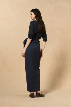 Arco, skirt in deep blue linen and cupro