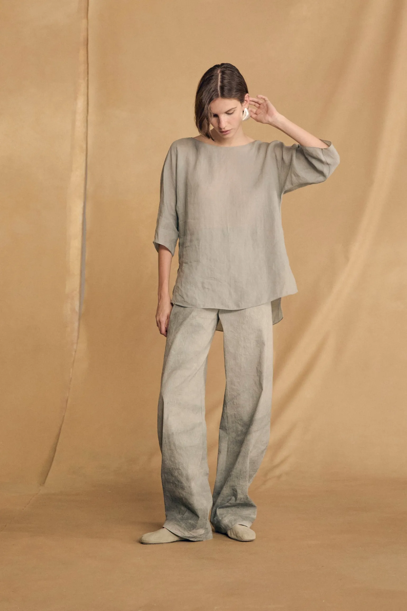 Arena, ocean green ramie top