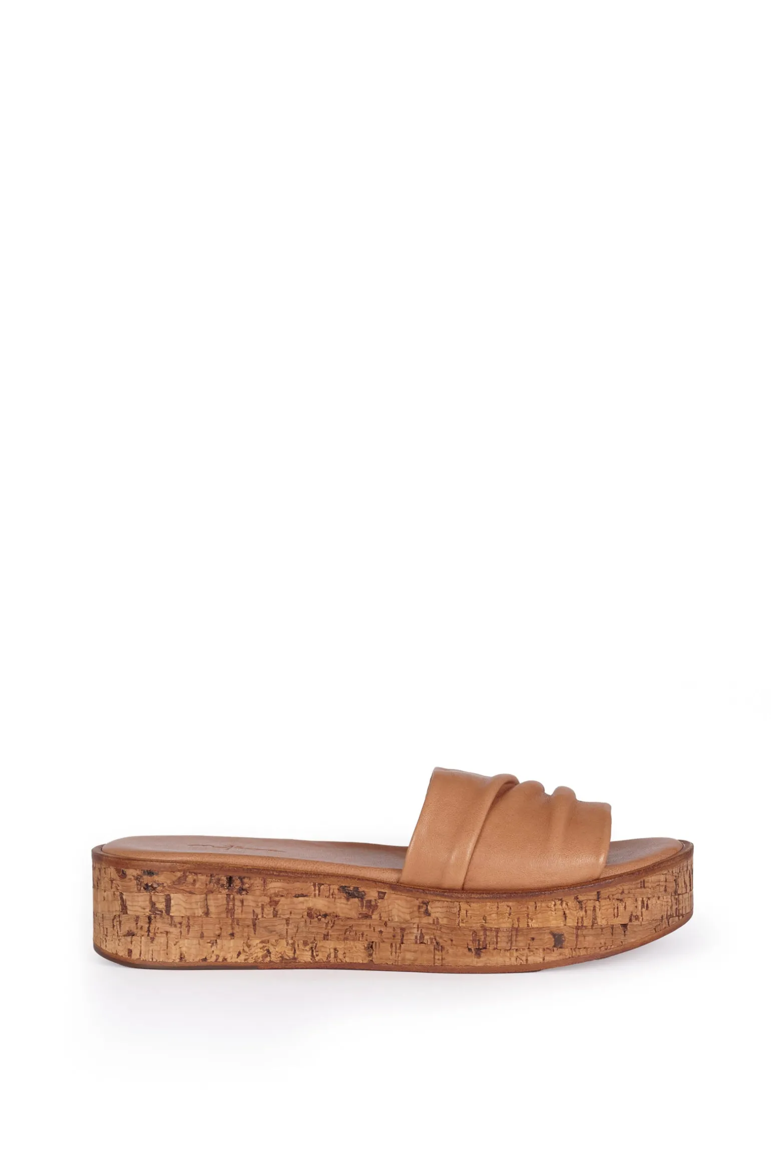 Beth, caramel flat sandal