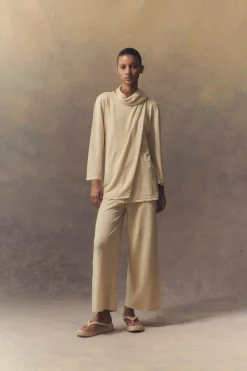Botanica, wrap top in ecru linen knit