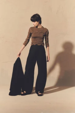 Chiara, smoke gray pants