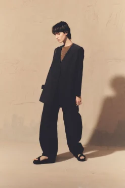 Chiara, smoke gray pants