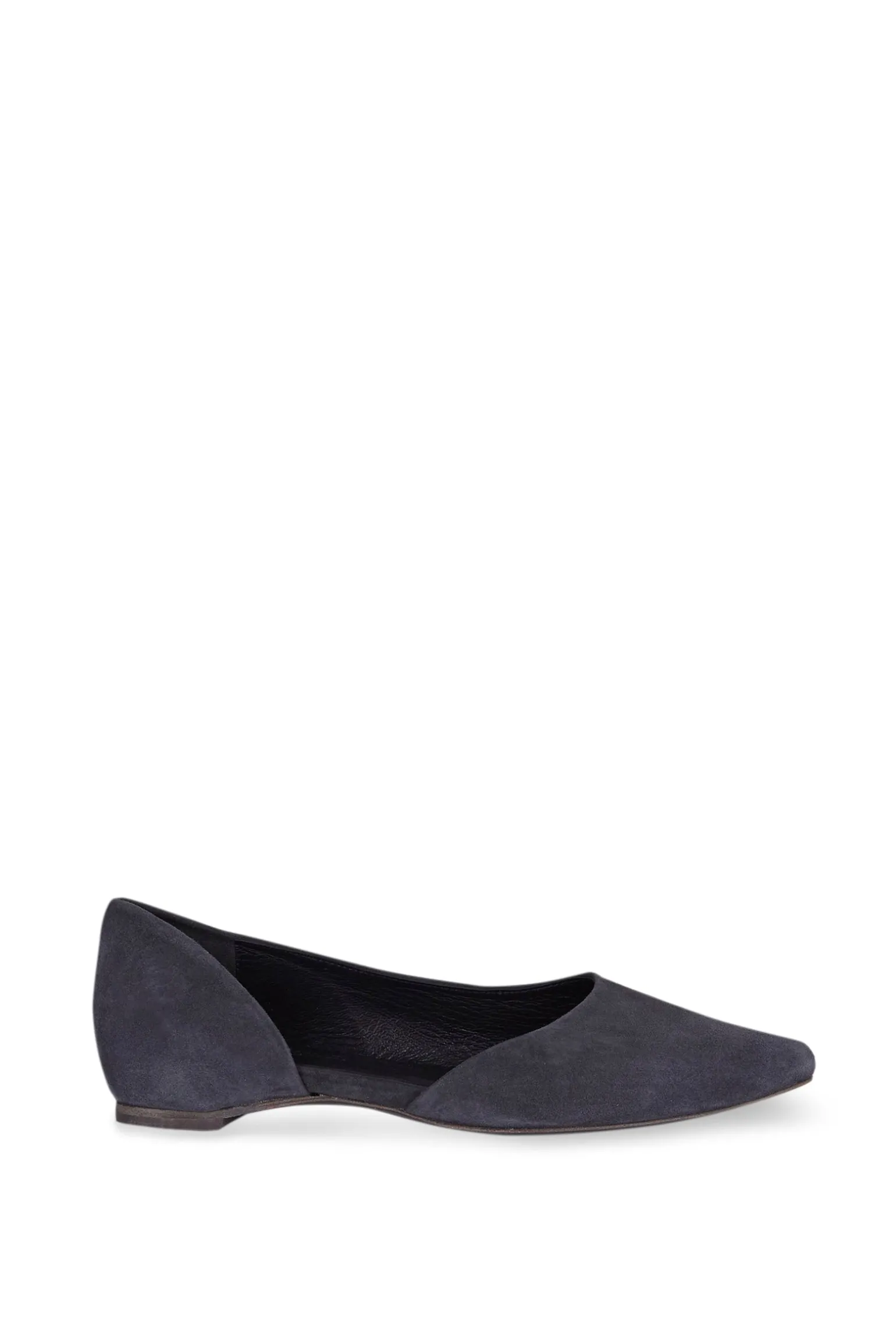Circe, ballerina in graphite suede