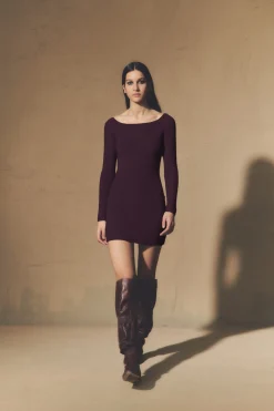 Circe, burgundy boot
