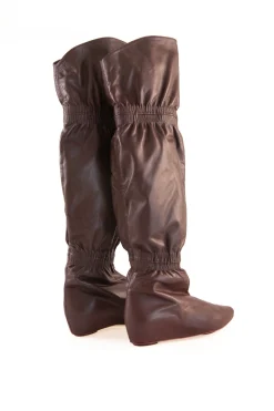 Circe, burgundy boot