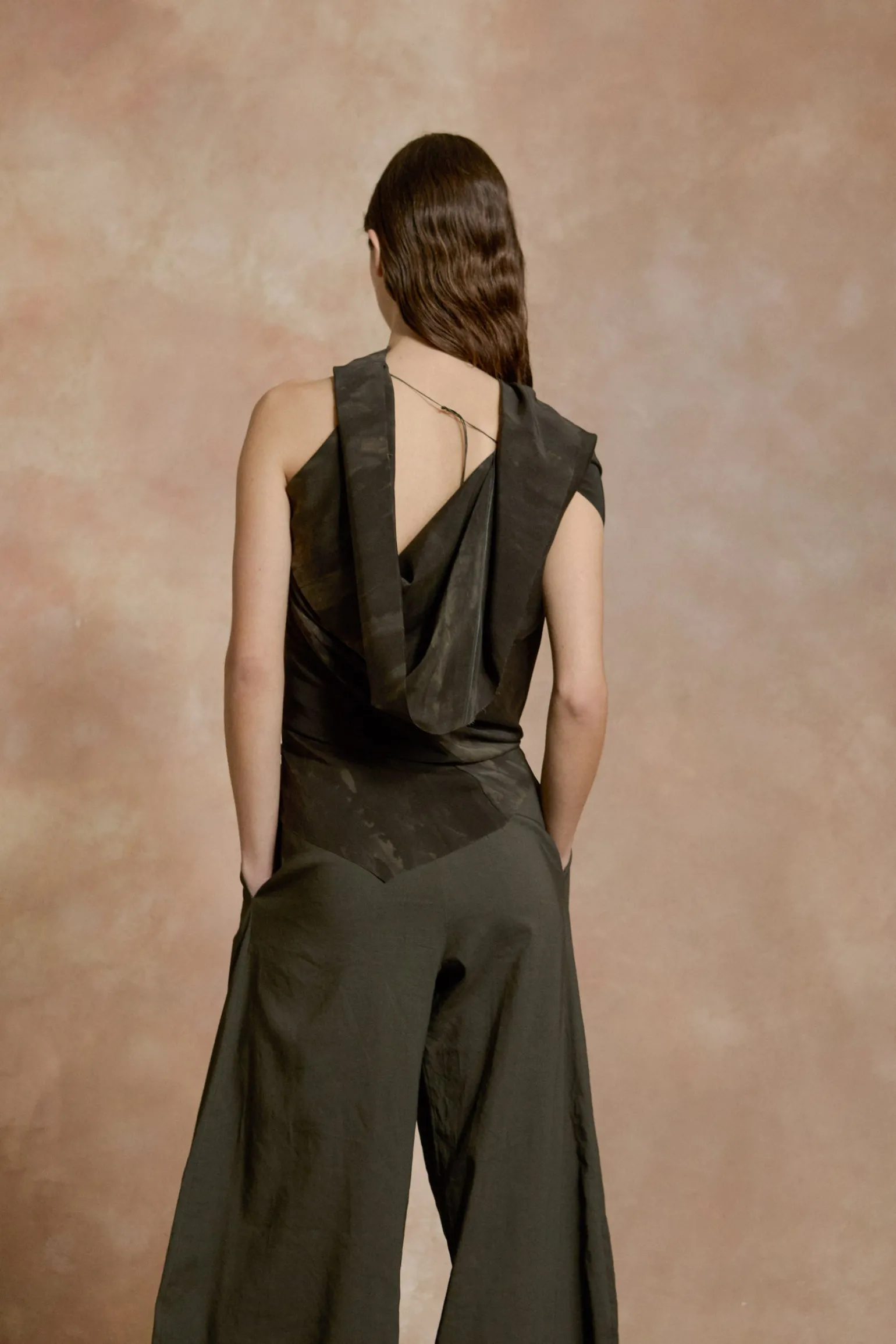 Dye, asymmetric stretch silk top