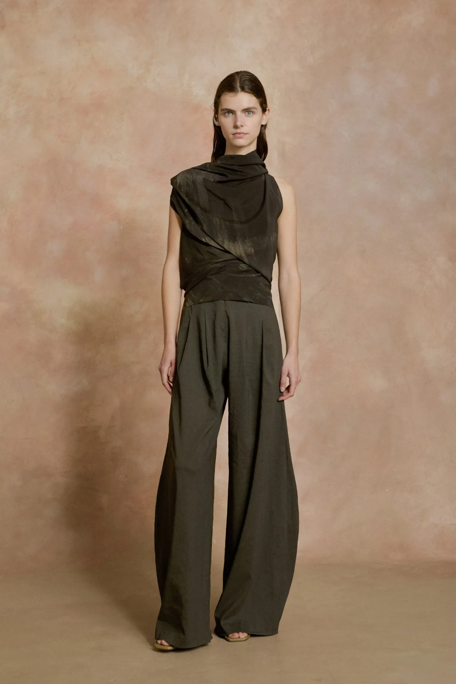Dye, asymmetric stretch silk top