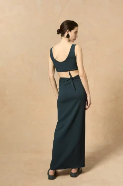 Fiona, blue crop top