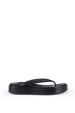 Geisha, black platform flip flops