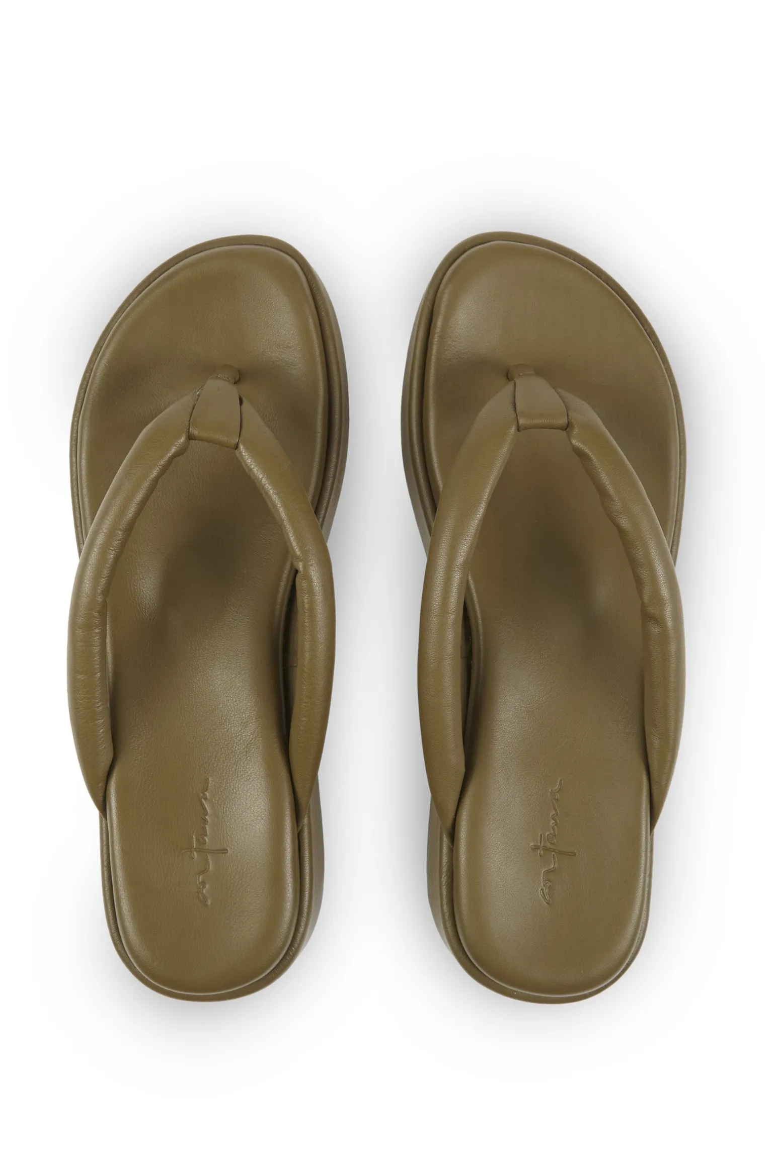 Geisha, pistachio flat sandal