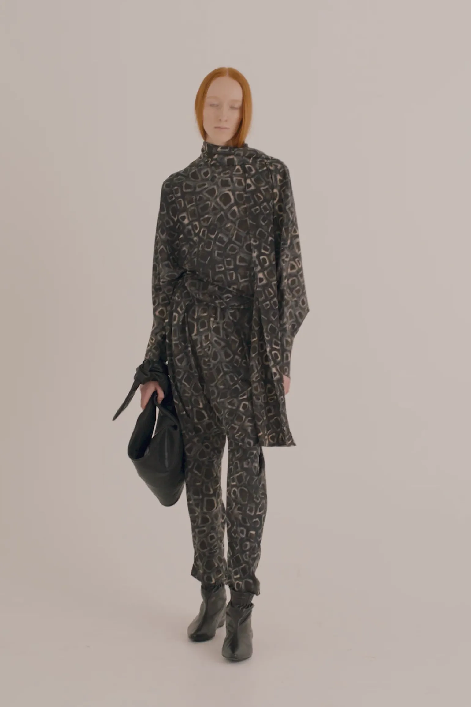 Irma, yasu print silk top