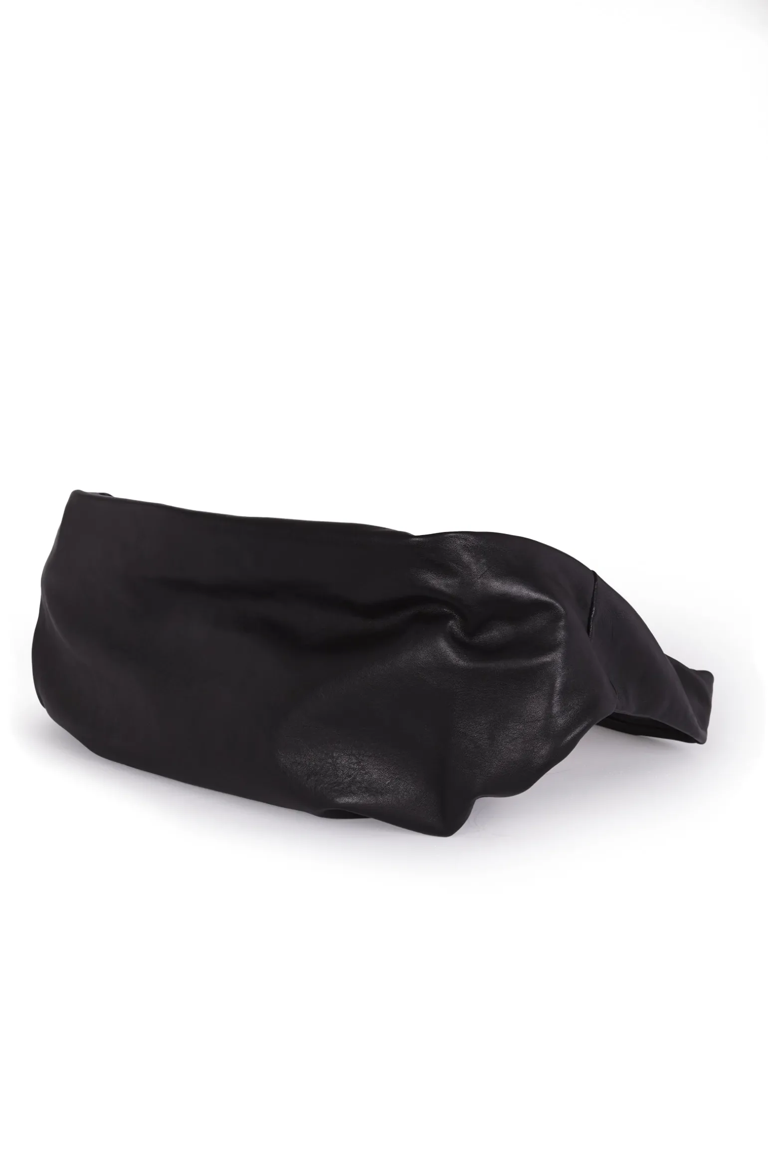 Jin L, black leather fanny pack