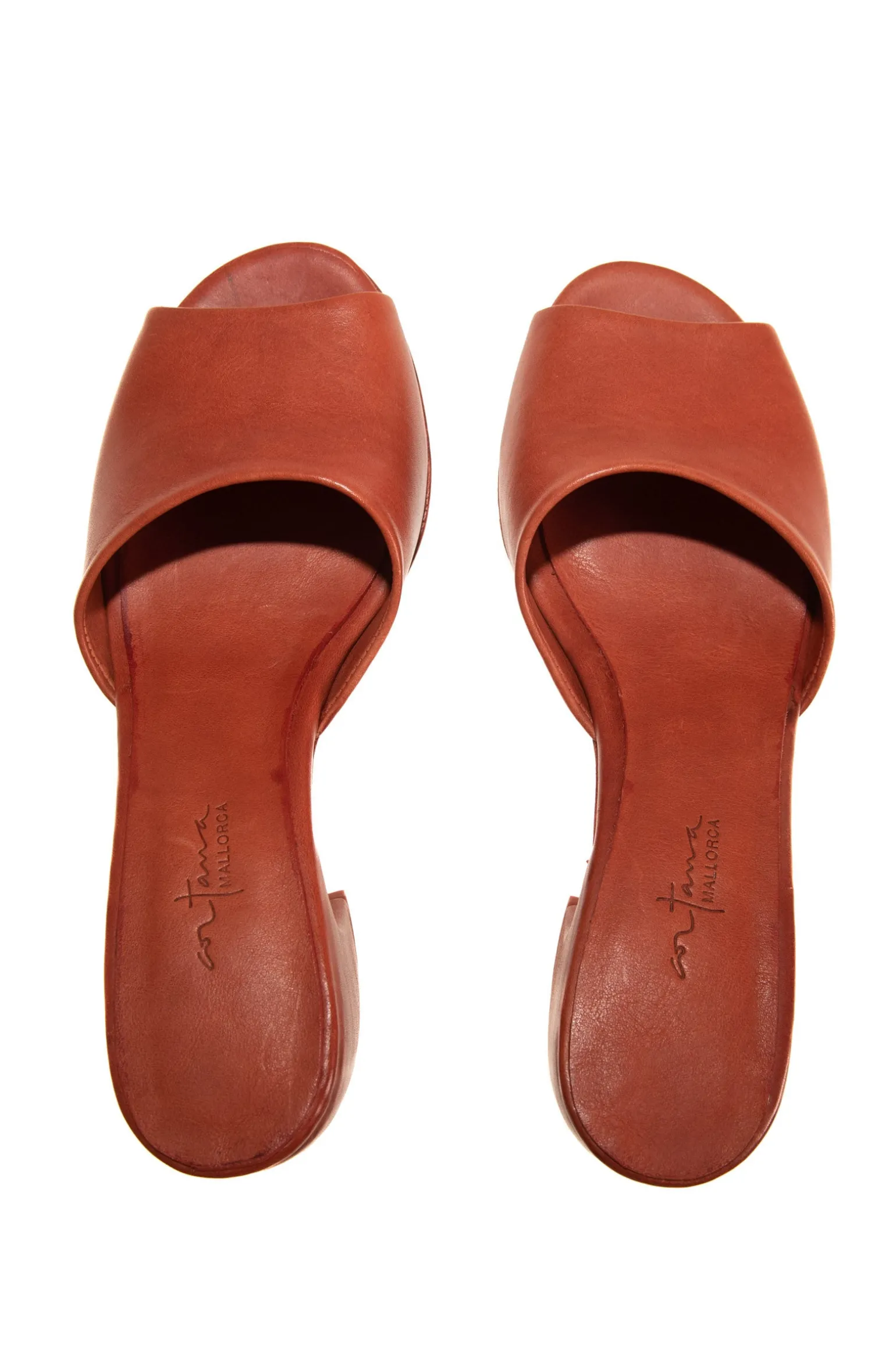 Juno, brandy leather mules
