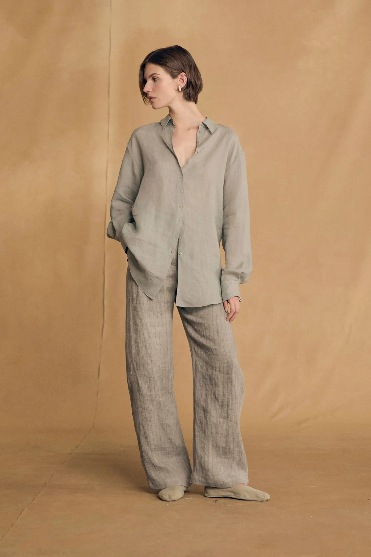 Lara, aqua suede ballerina