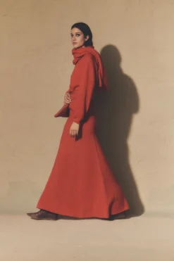 Marlon, long red knitwear skirt