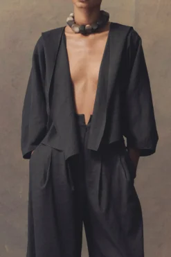 Mira, graphite jacket