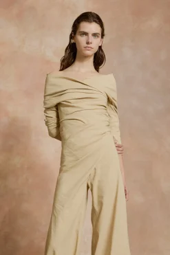 Mite, graphite top