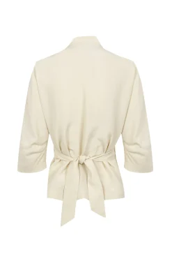 Mona, chaqueta de lino y seda marfil