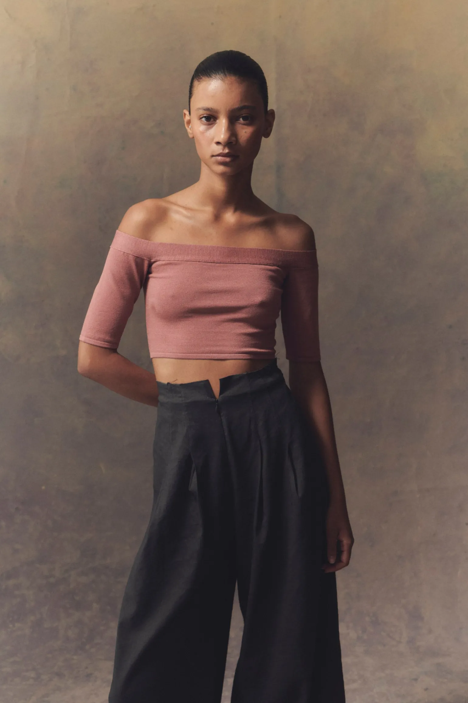 Naim, blueberry knit crop top