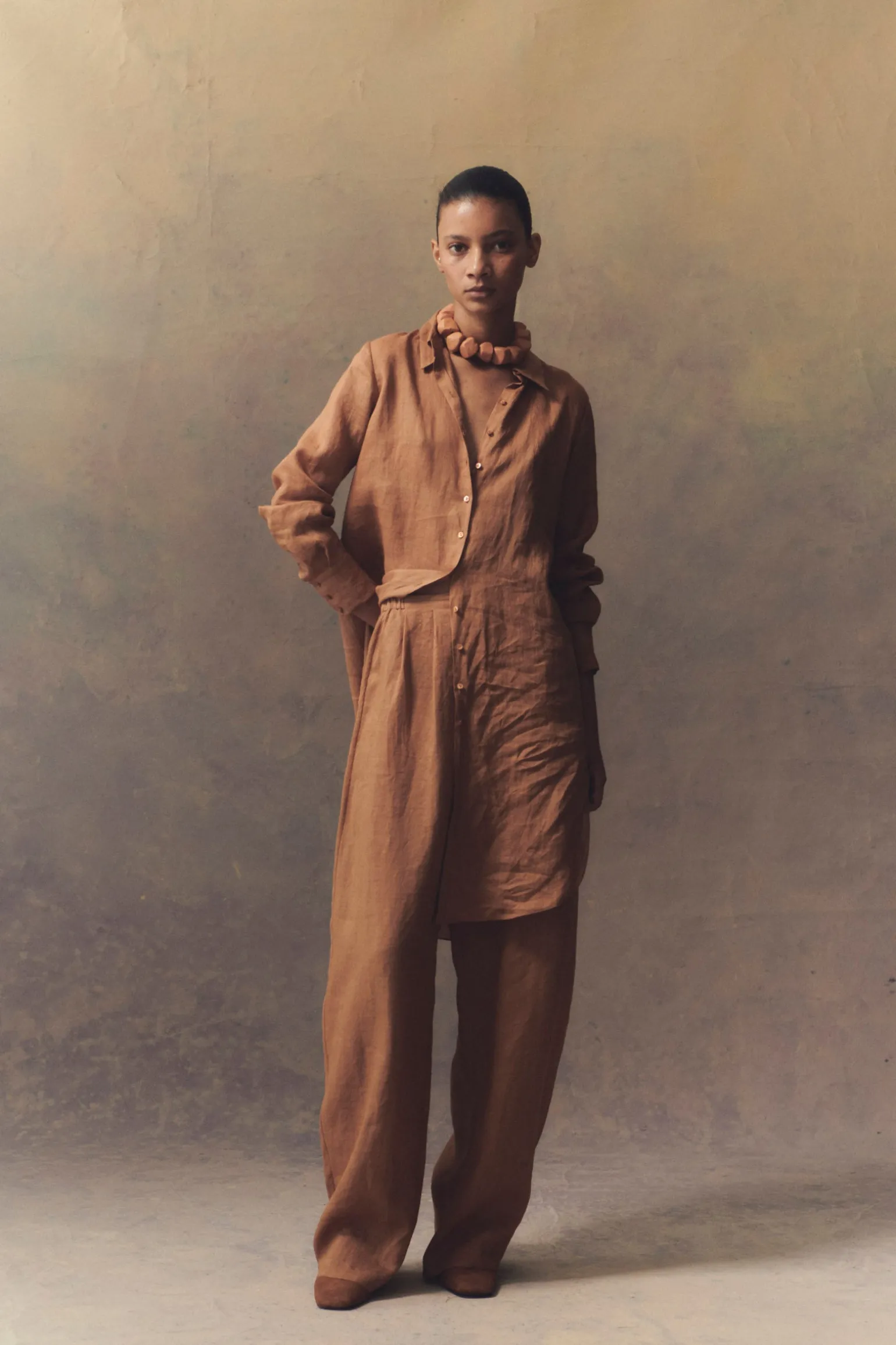 Rami, long shirt in terracotta ramie