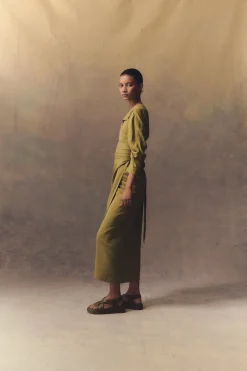 Suro, pistachio leather sandals