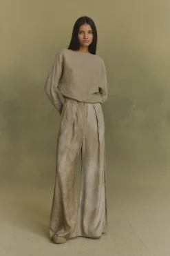 Yo, sage green ramie top